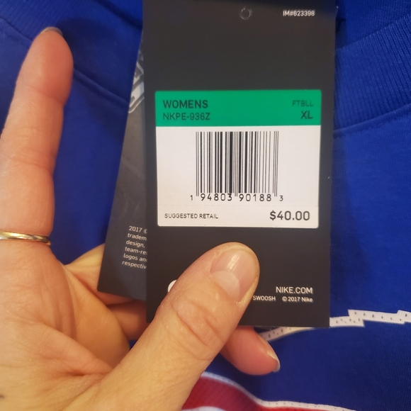 Women's buffalo bills tshirt - Picture 4 of 4